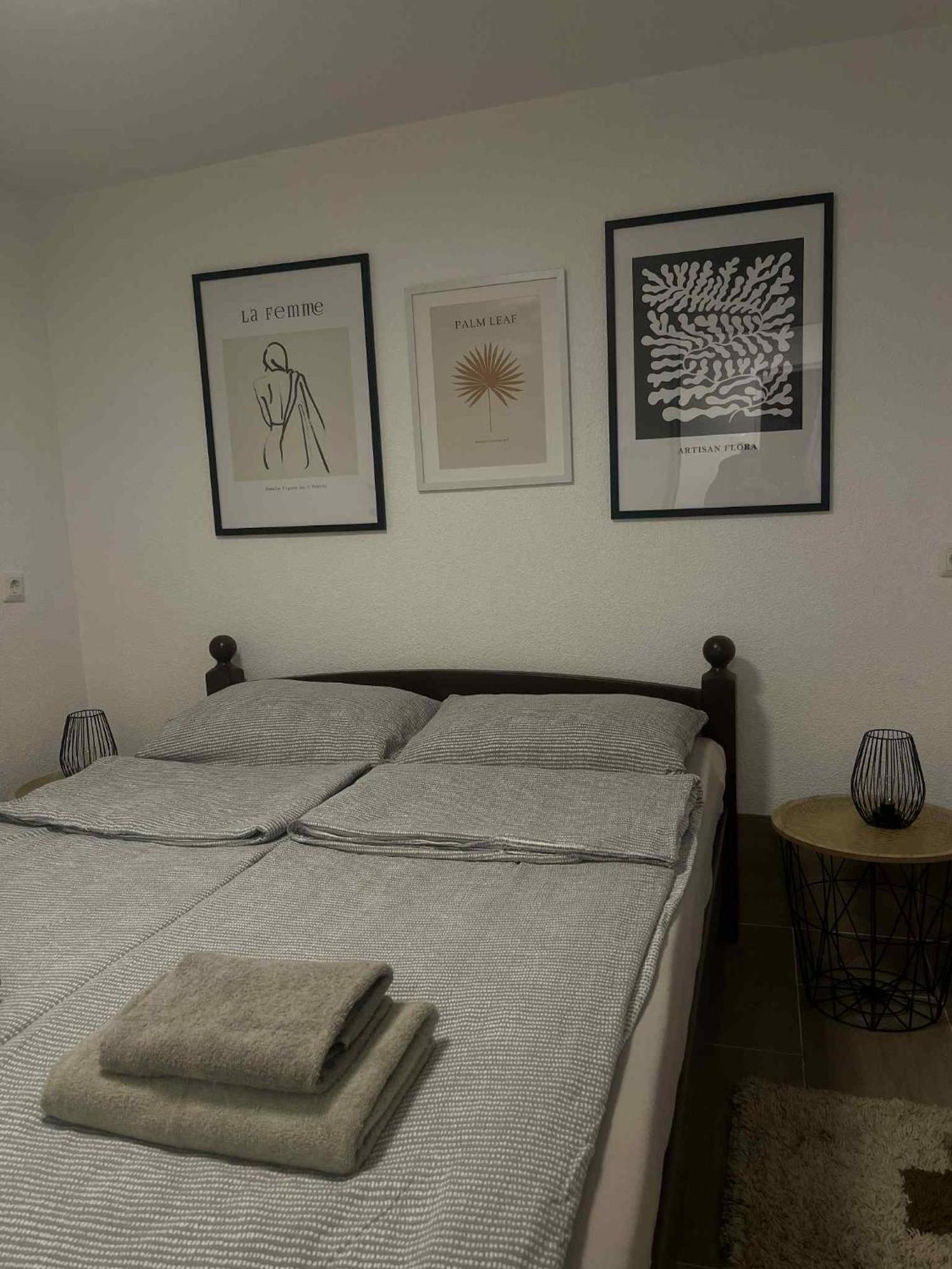 Studio Apartman Azra Kulen Vakuf Buitenkant foto